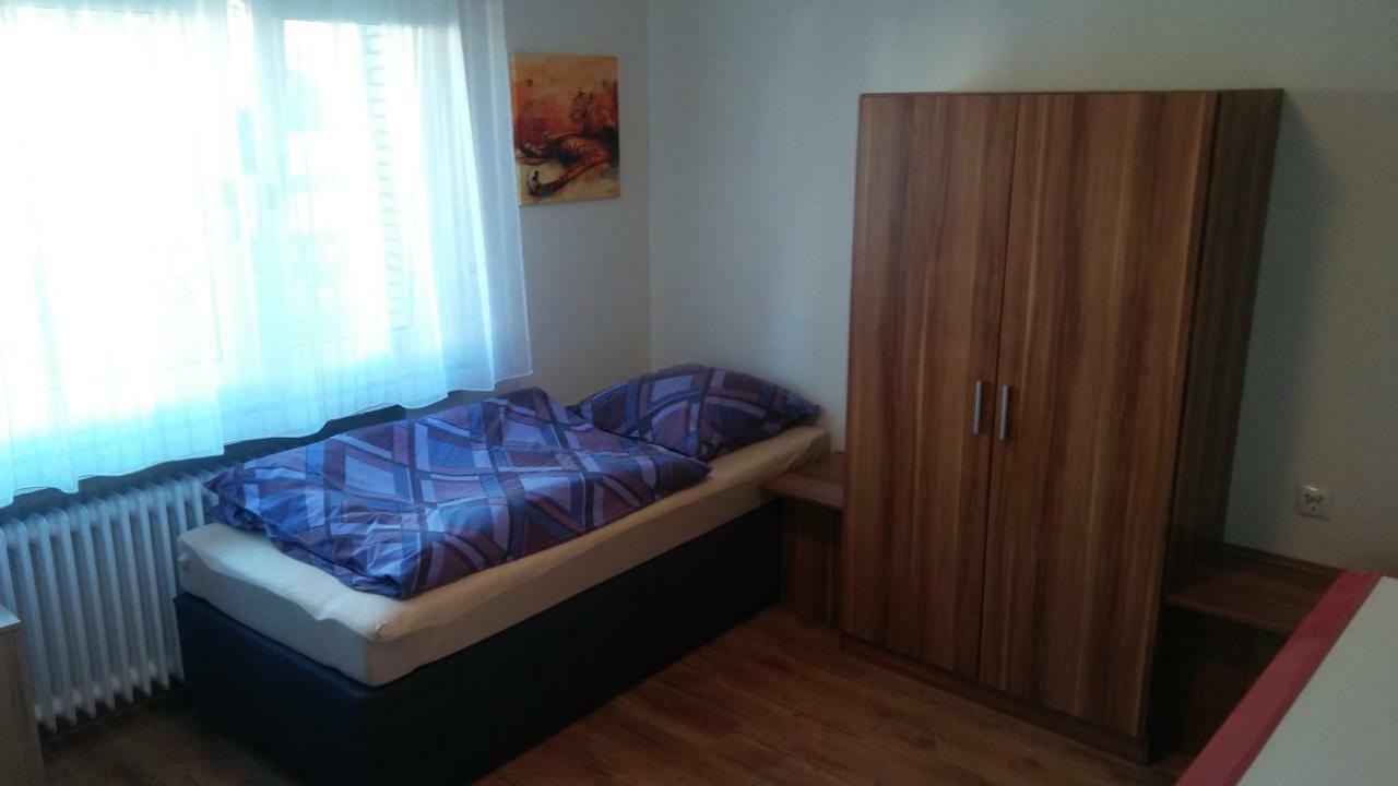 Ferienwohnung Sleepcentral Düsseldorf Exterior foto