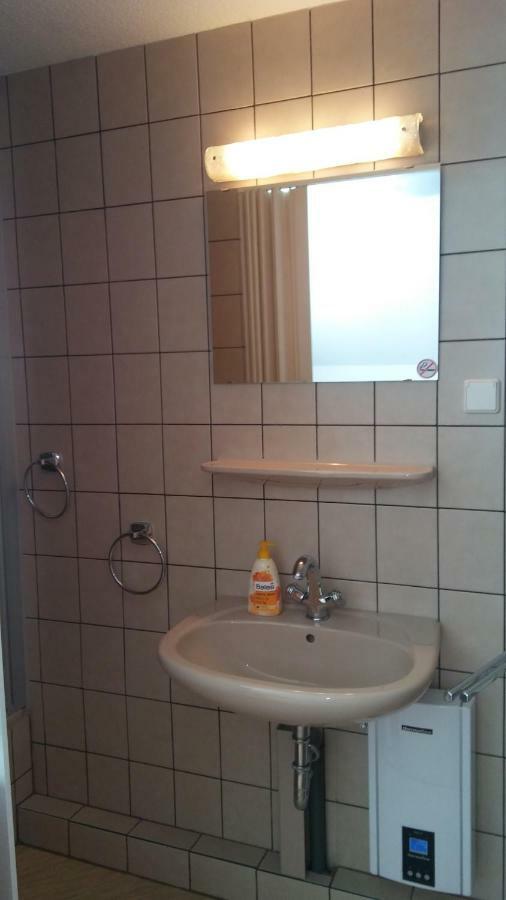 Ferienwohnung Sleepcentral Düsseldorf Exterior foto