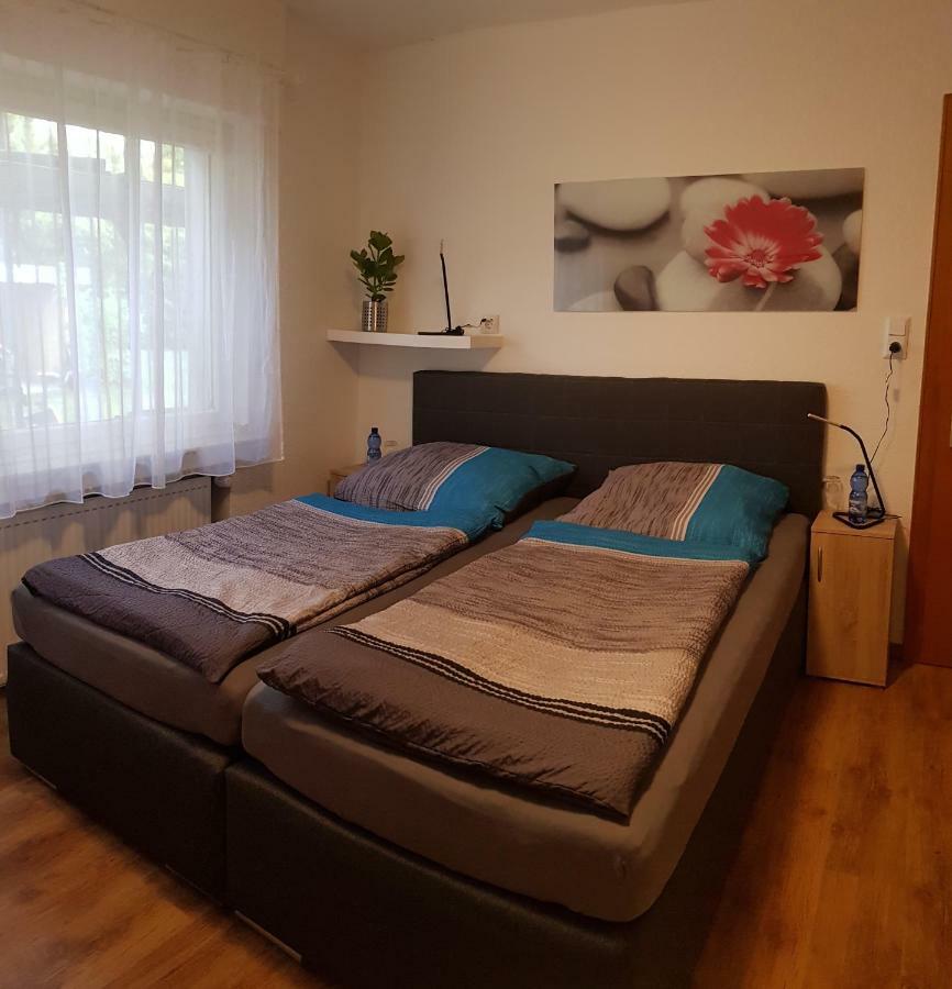 Ferienwohnung Sleepcentral Düsseldorf Exterior foto